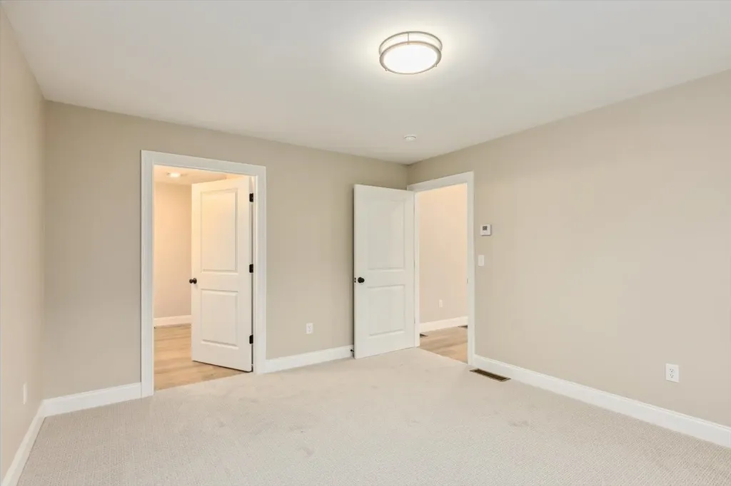 35 Willow Lane Rindge NH 03461