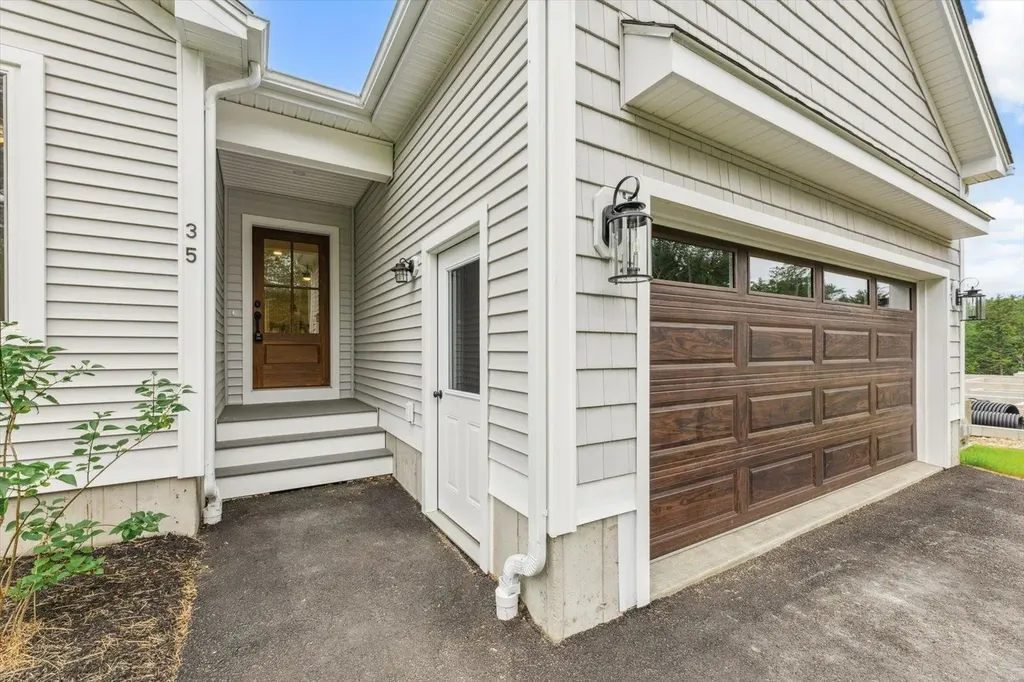 35 Willow Lane Rindge NH 03461