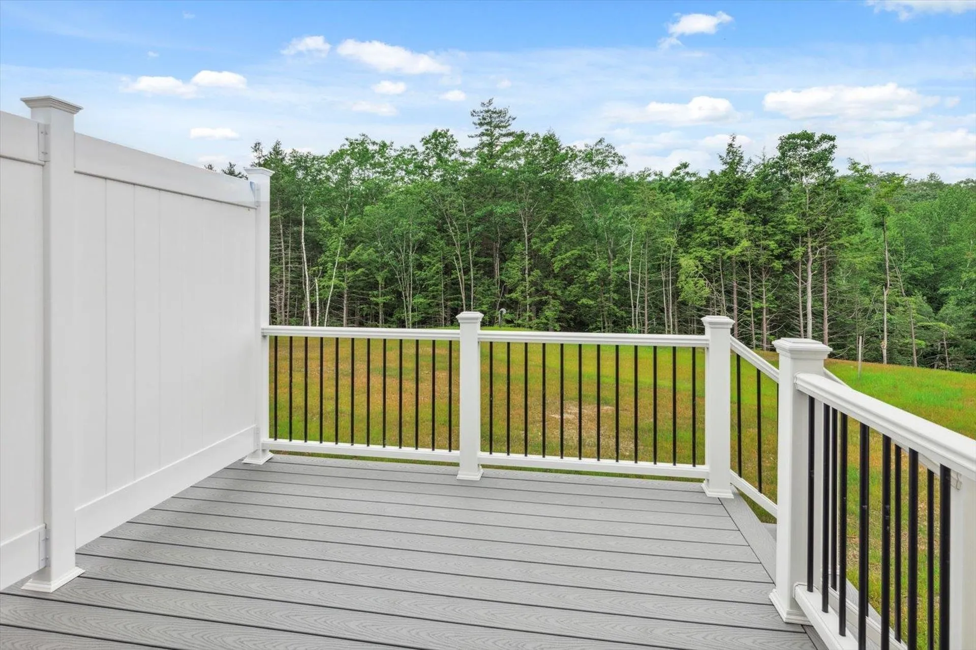 35 Willow Lane Rindge NH 03461