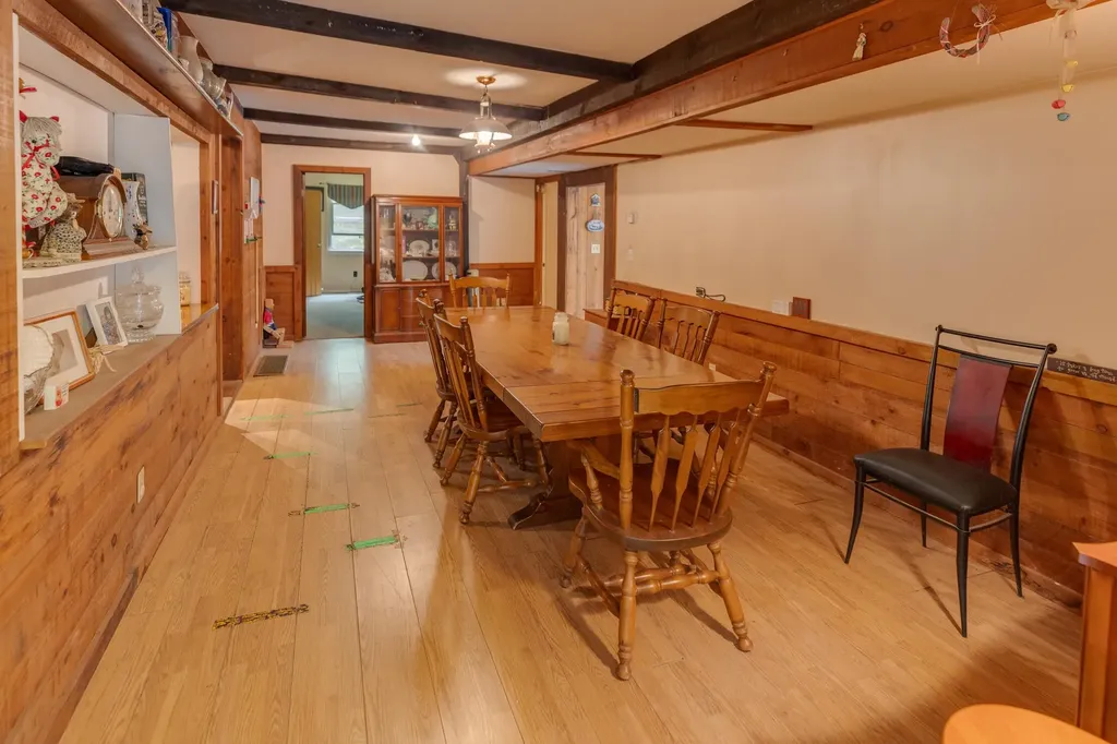 84 Anchorage Road New Hampton NH 03256