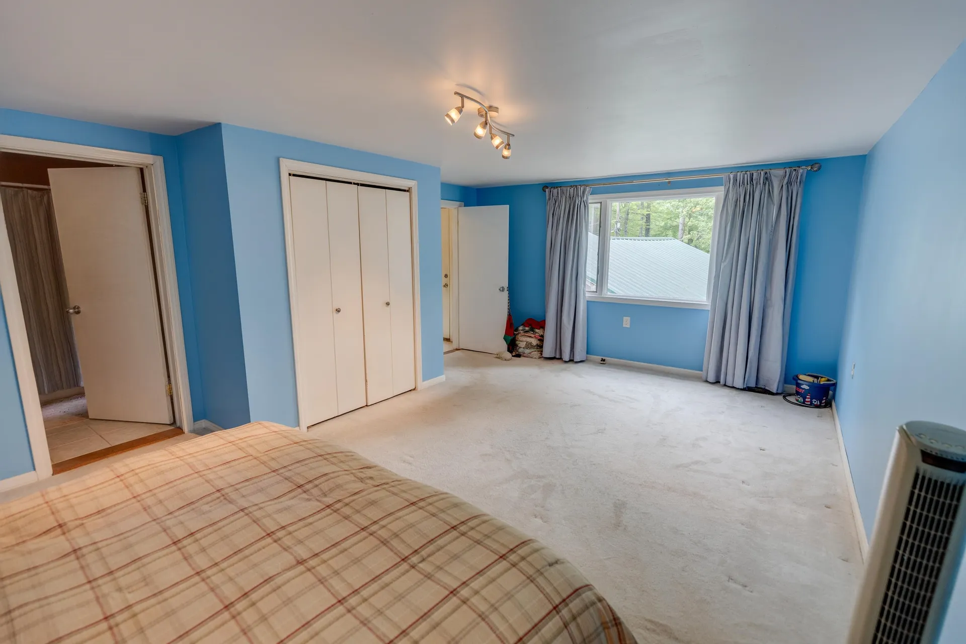 84 Anchorage Road New Hampton NH 03256