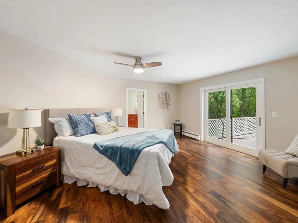 71 Marblehead Road Windham NH 03087