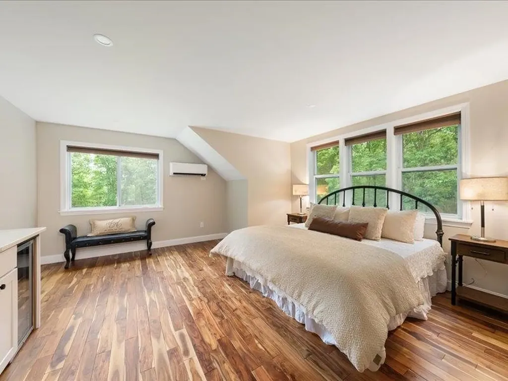 71 Marblehead Road Windham NH 03087