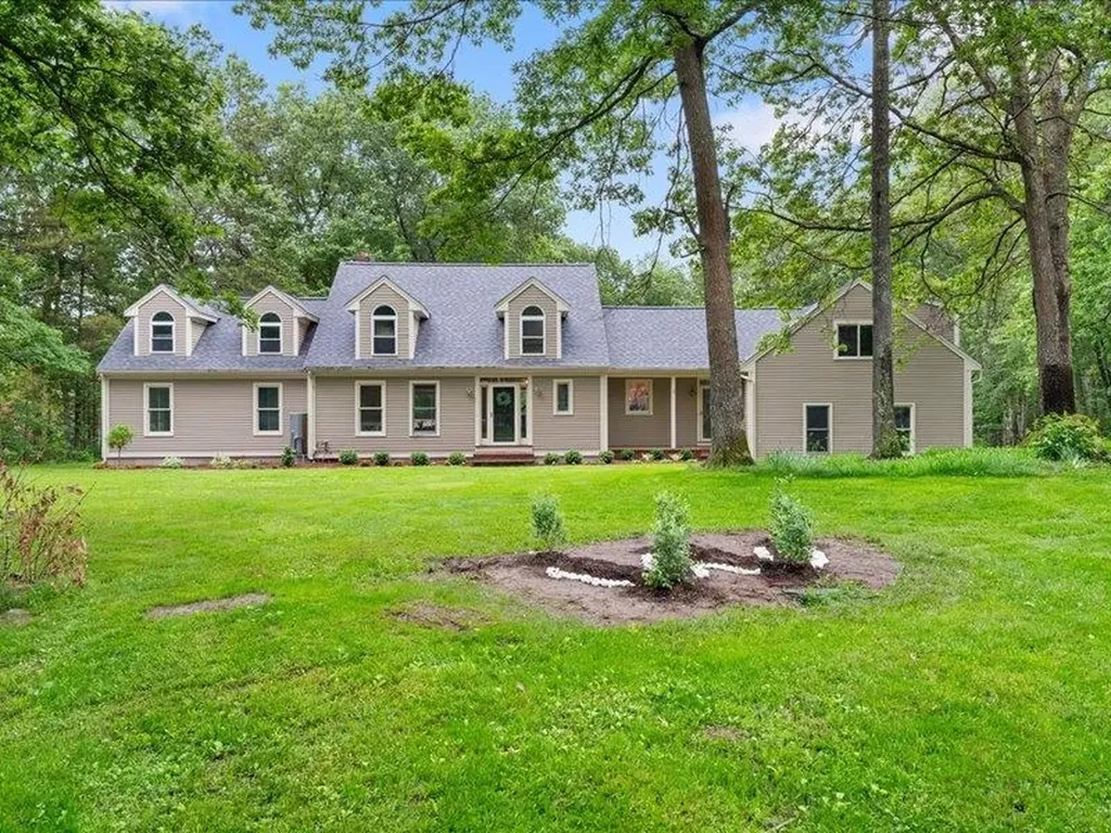 71 Marblehead Road Windham NH 03087