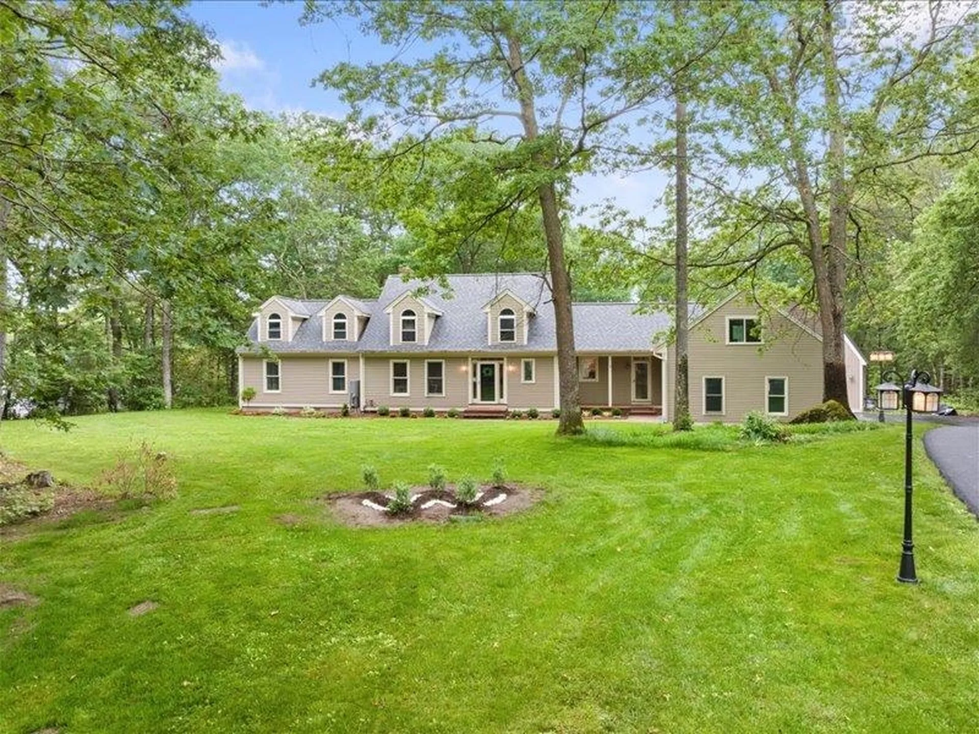 71 Marblehead Road Windham NH 03087