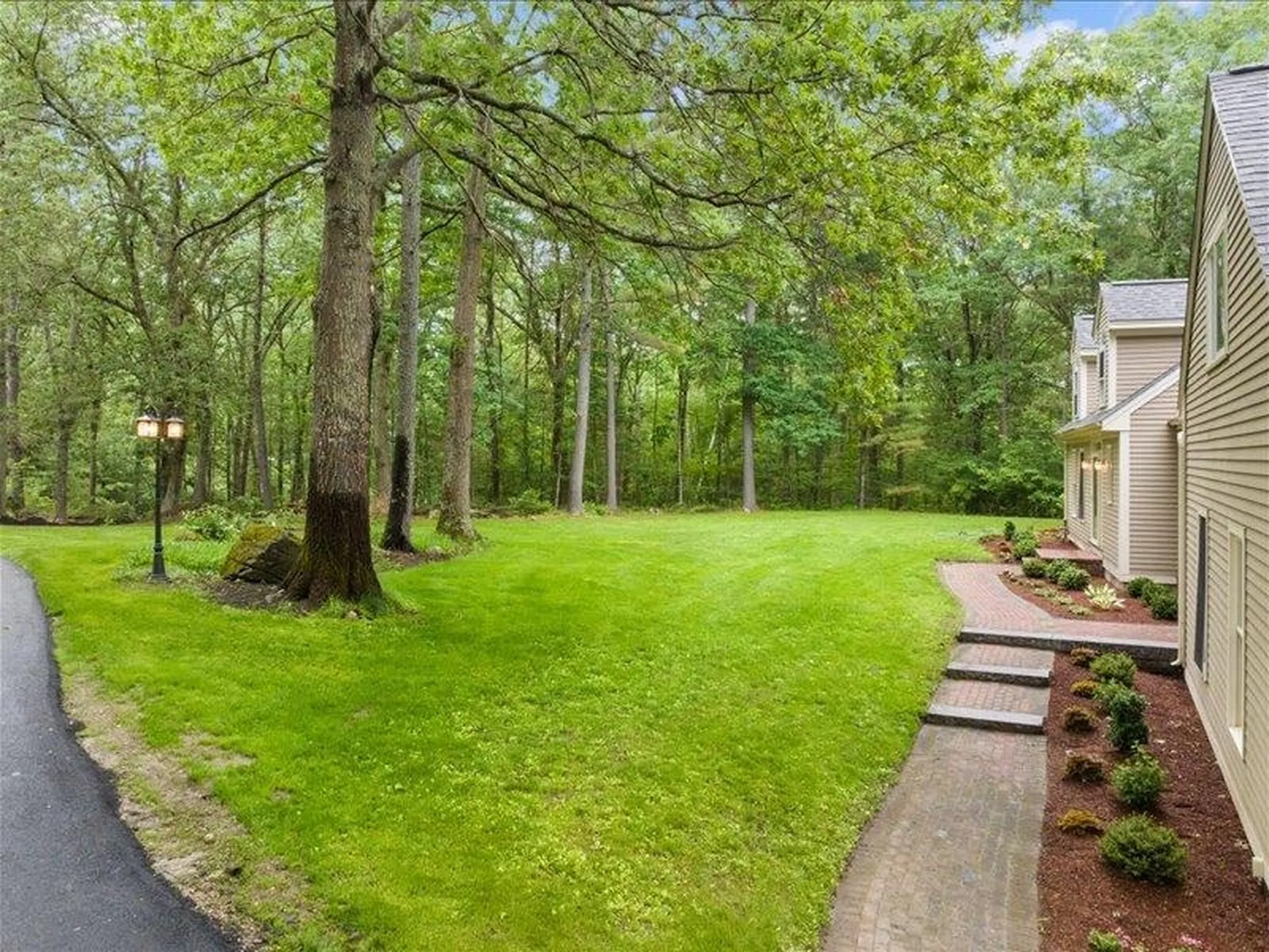 71 Marblehead Road Windham NH 03087