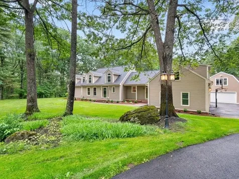 71 Marblehead Road Windham NH 03087