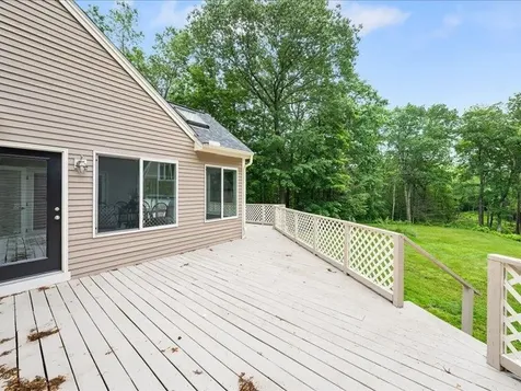 71 Marblehead Road Windham NH 03087