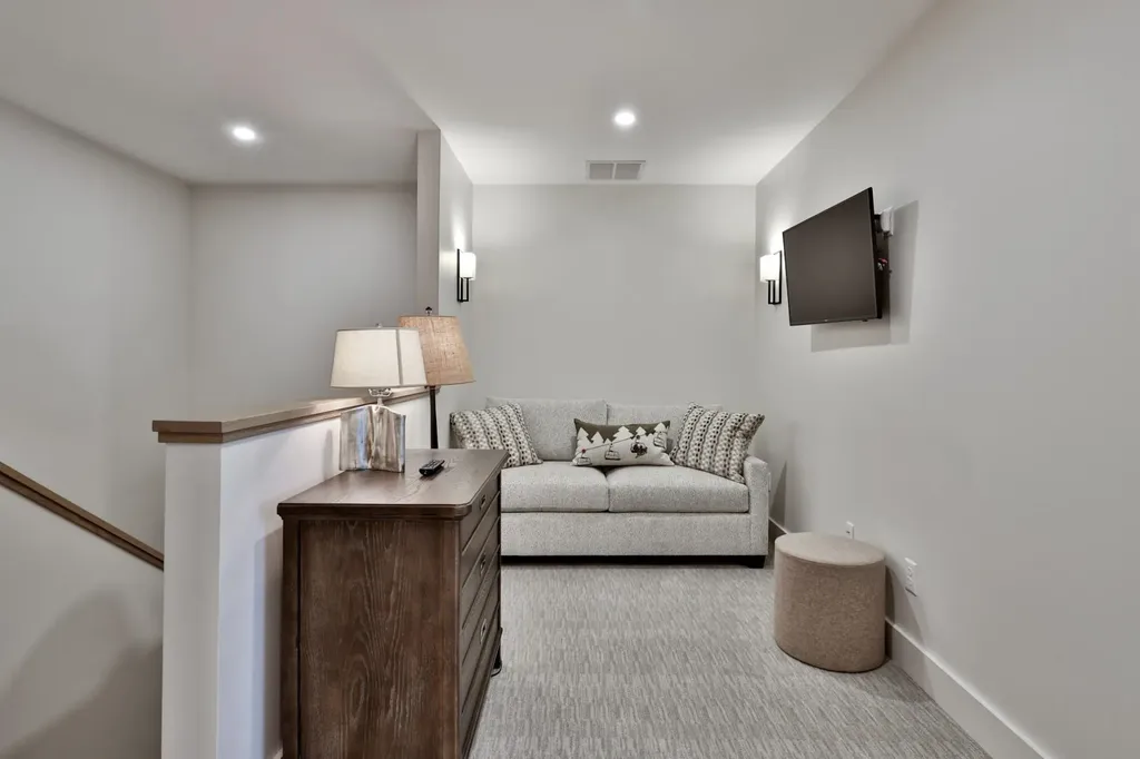 144 Lodge Road Ludlow VT 05149