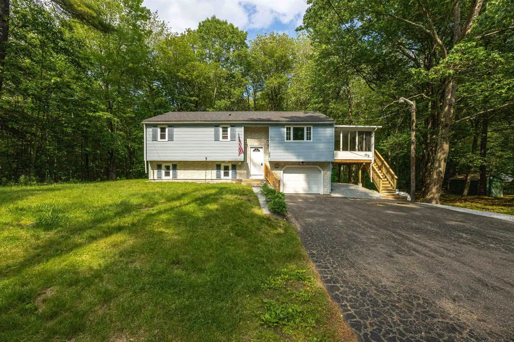 222 Daniel Webster Highway Boscawen NH 03303