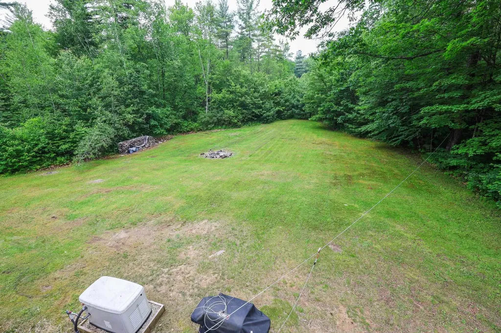 165 Concord Stage Road Dunbarton NH 03046