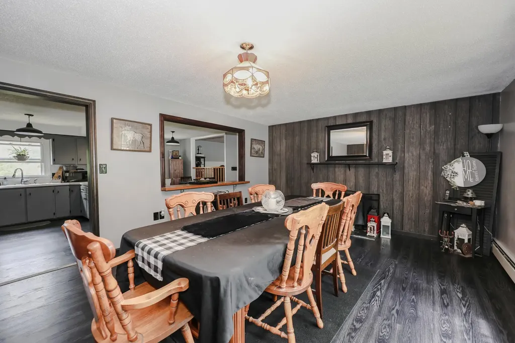 165 Concord Stage Road Dunbarton NH 03046