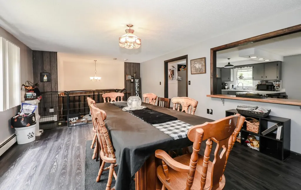 165 Concord Stage Road Dunbarton NH 03046