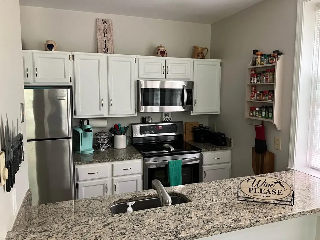 45 Kancamagus Highway Woodstock NH 03262