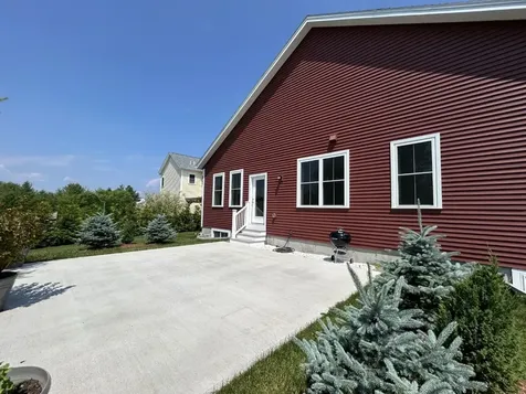 132 Midland Avenue South Burlington VT 05403