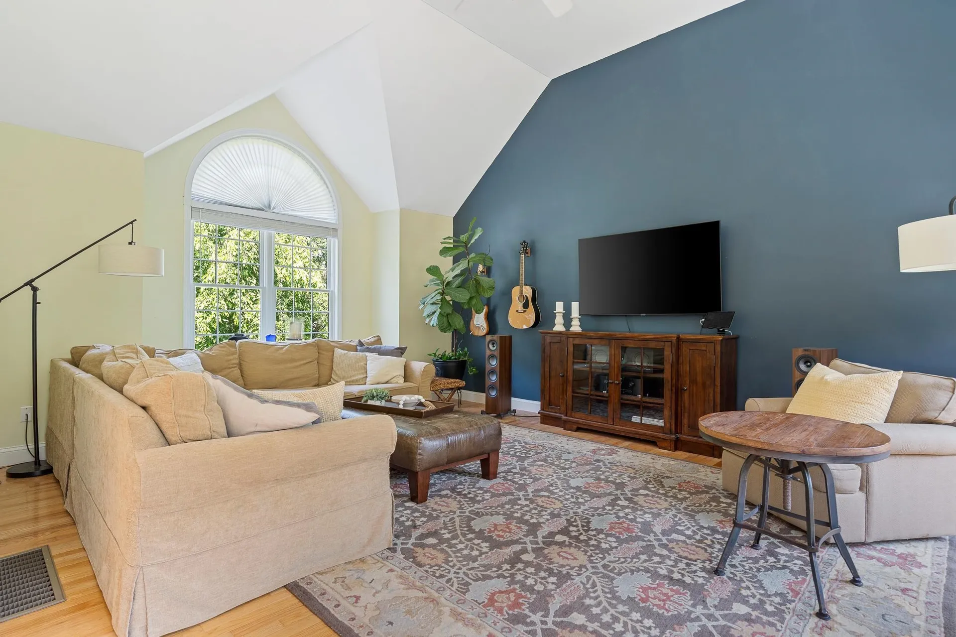 91 Seaverns Bridge Road Amherst NH 03031