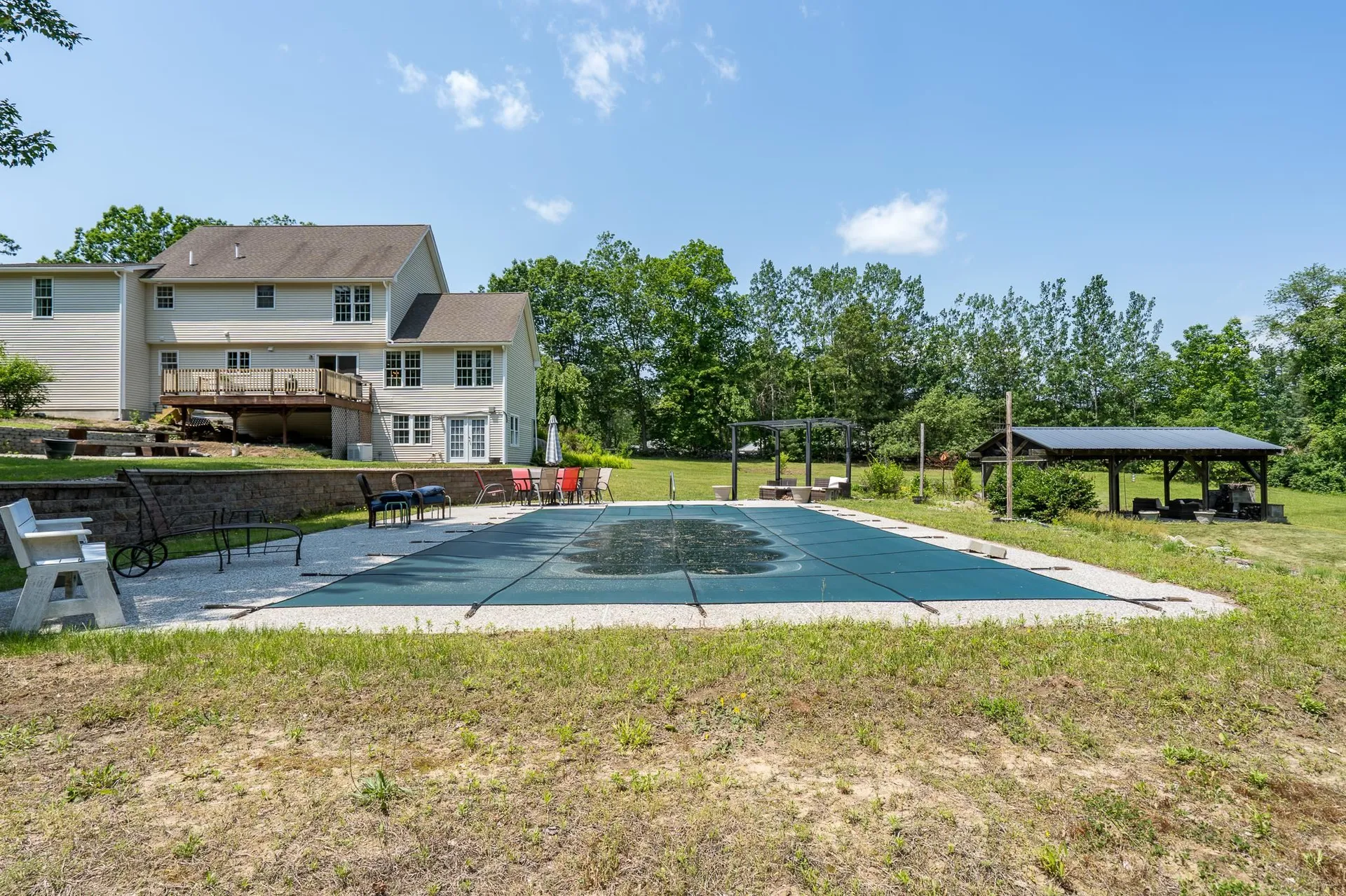 91 Seaverns Bridge Road Amherst NH 03031