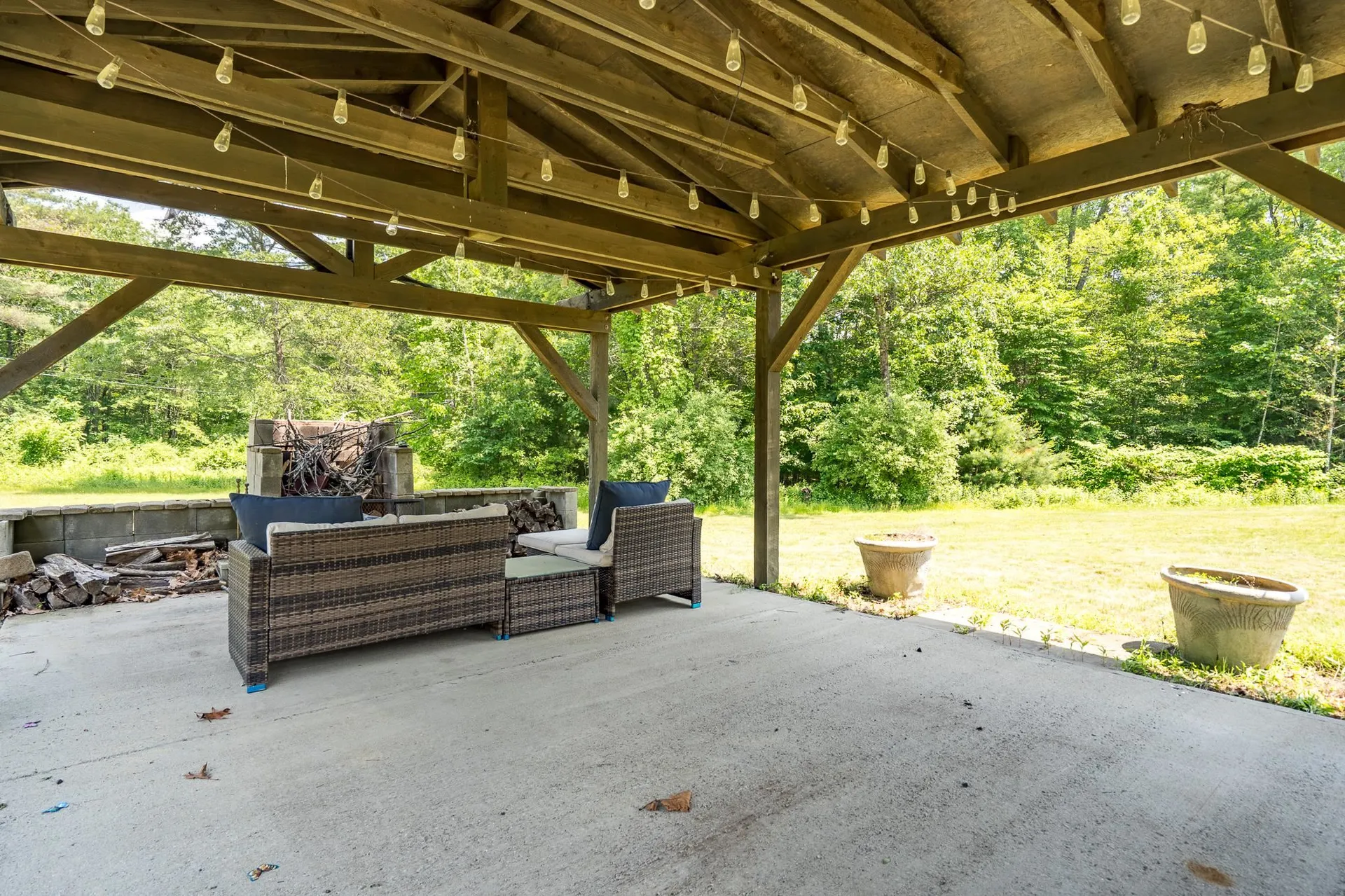 91 Seaverns Bridge Road Amherst NH 03031