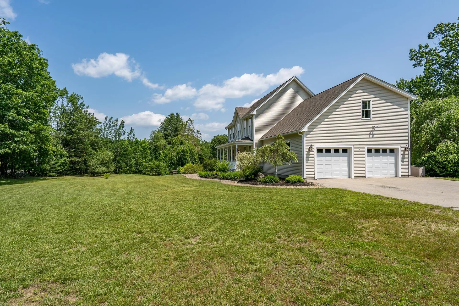 91 Seaverns Bridge Road Amherst NH 03031