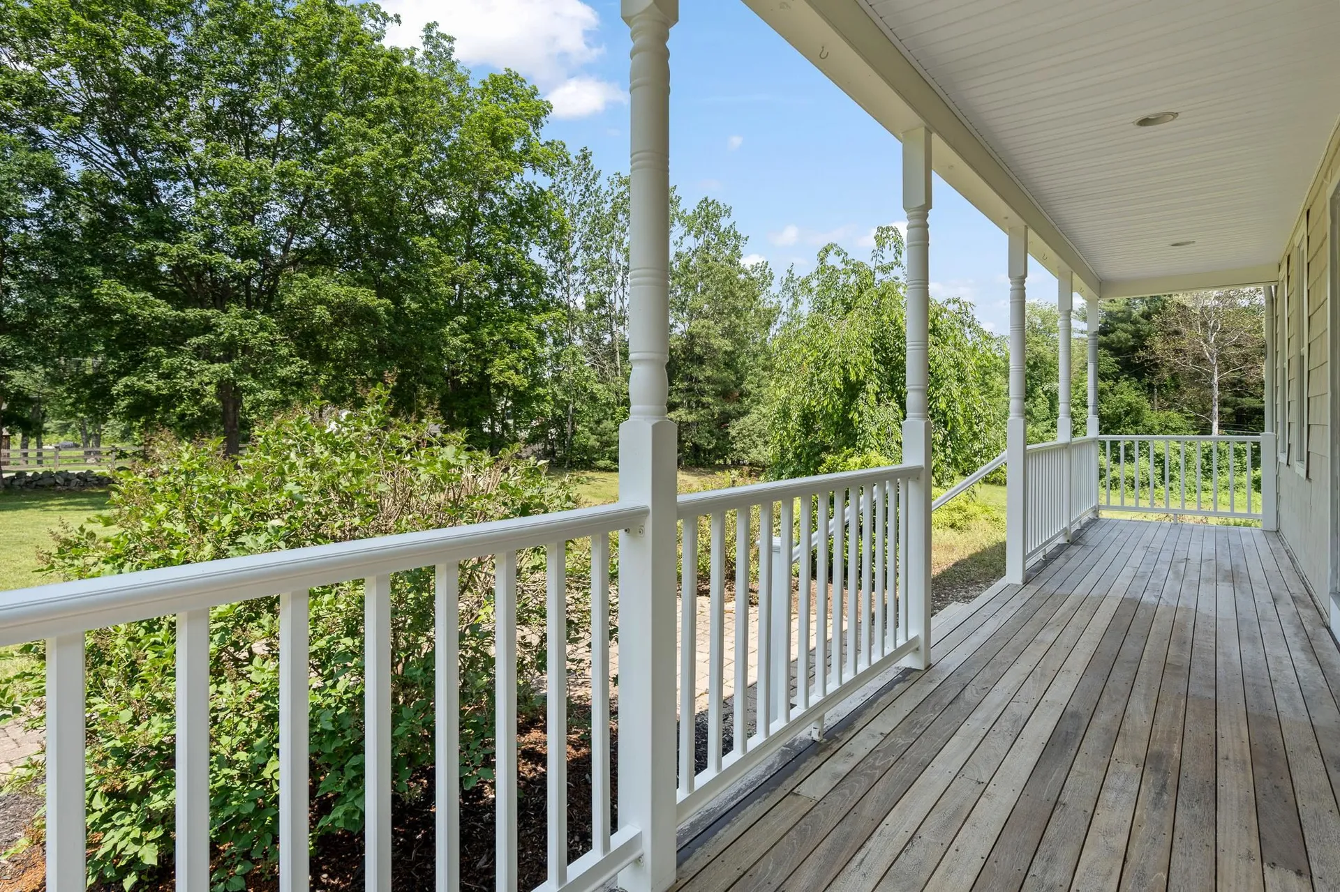 91 Seaverns Bridge Road Amherst NH 03031