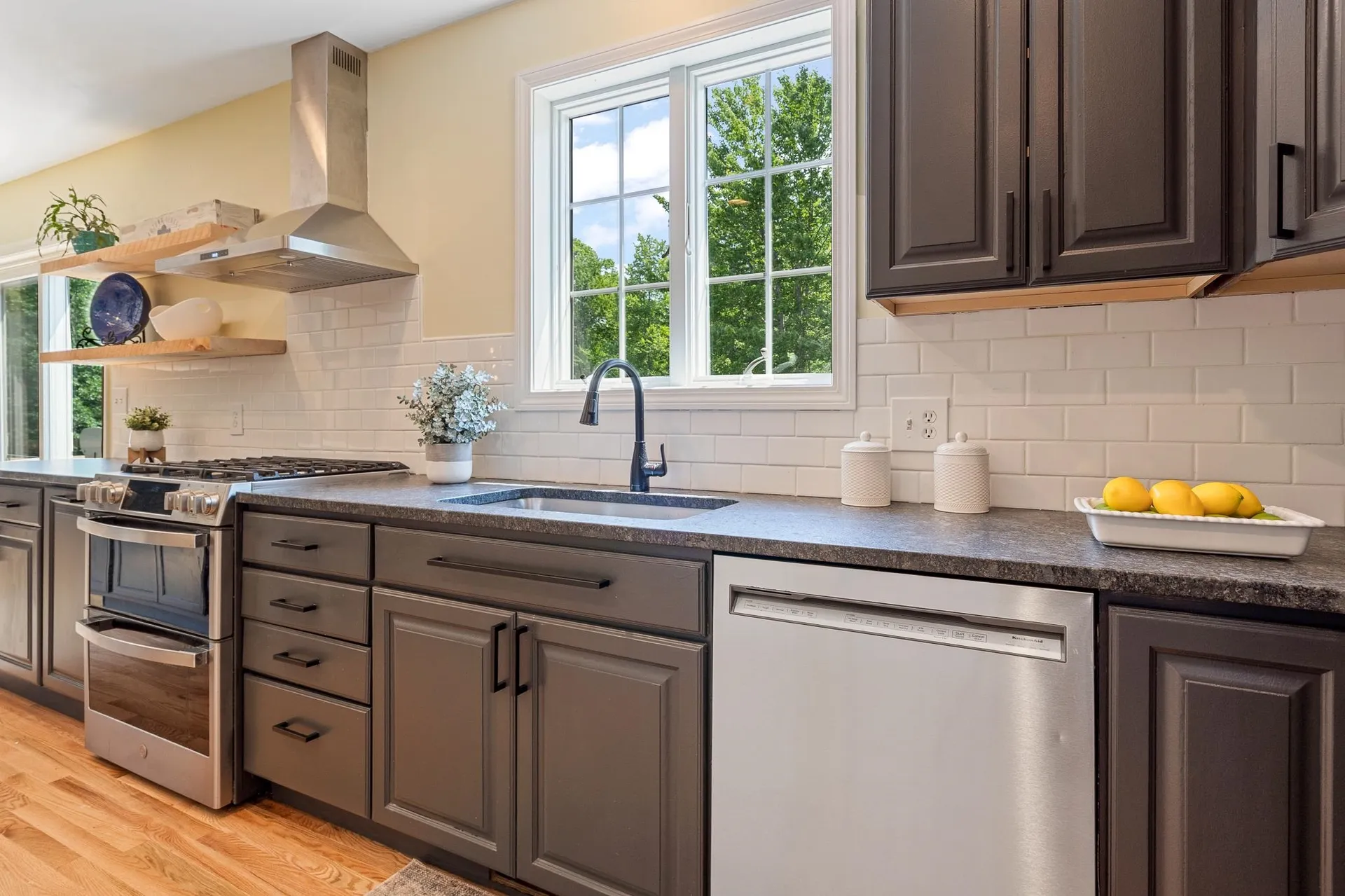 91 Seaverns Bridge Road Amherst NH 03031