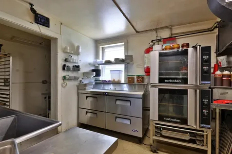 20 Public Way Hartford VT 05059-0967