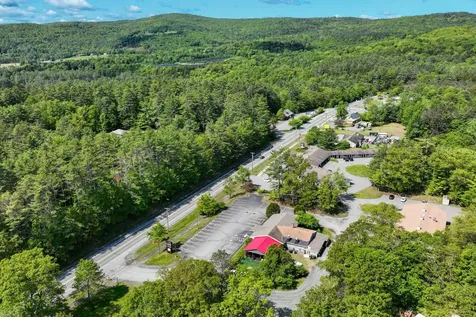 20 Public Way Hartford VT 05059-0967
