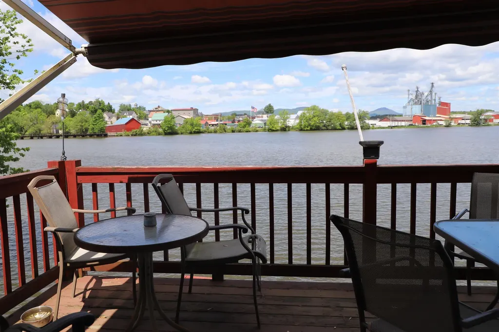 350 Glen Road Newport City VT 05855