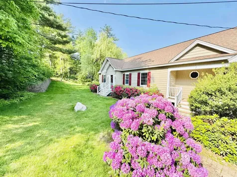 1 Jenny Dickey Hill Road Derry NH 03038