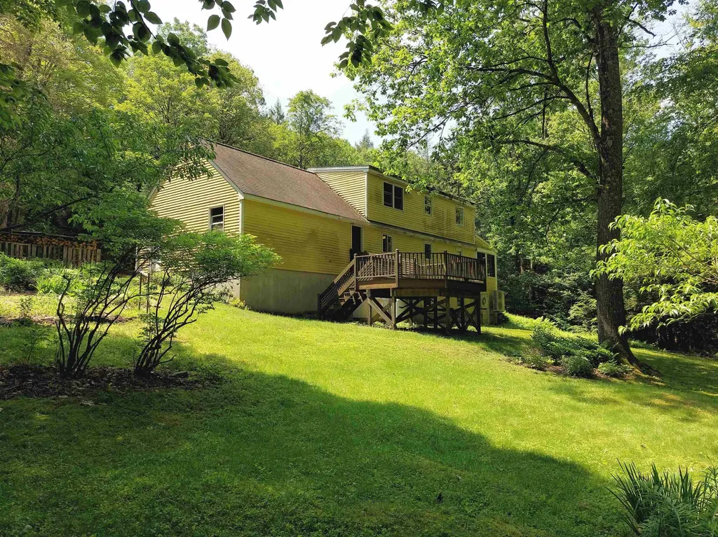 194 Paine Road Westmoreland NH 03467