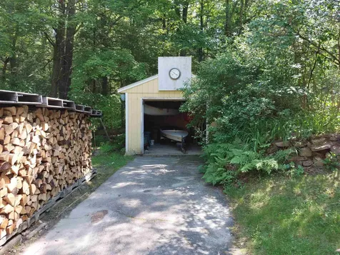 194 Paine Road Westmoreland NH 03467