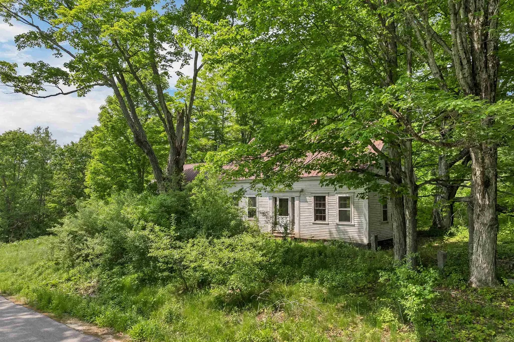 278 Vittum Hill Road Sandwich NH 03227