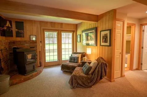 157 Old Sawmill Road Londonderry VT 05148