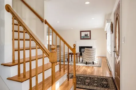 8 Woodridge Road Durham NH 03824