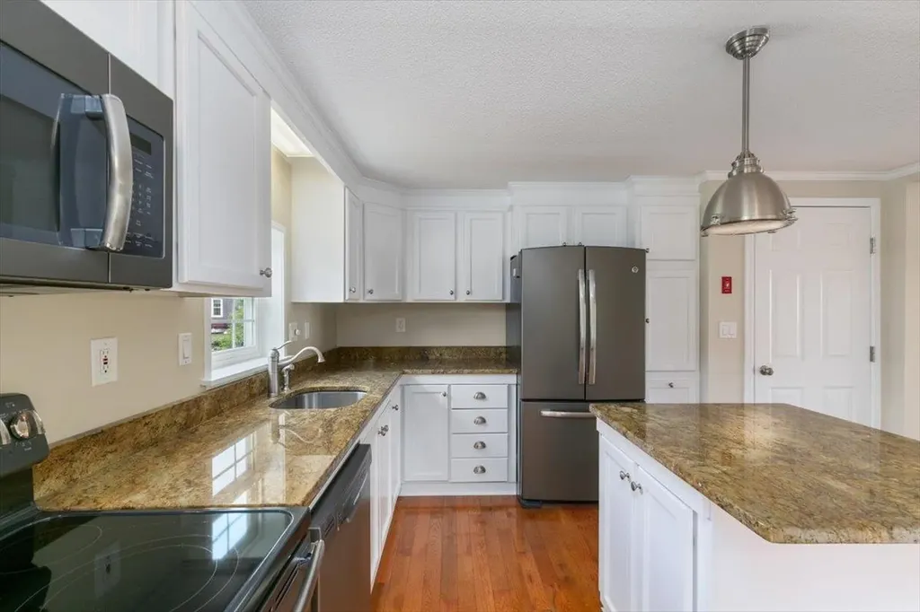 103 Bluefish Boulevard Portsmouth NH 03801