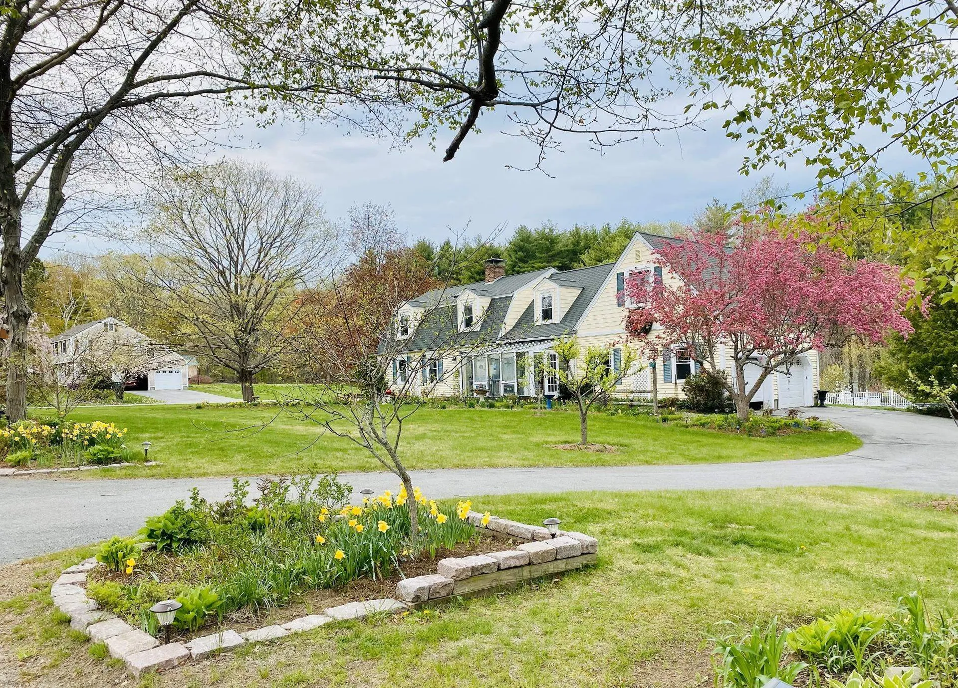 90 Giles Road East Kingston NH 03827