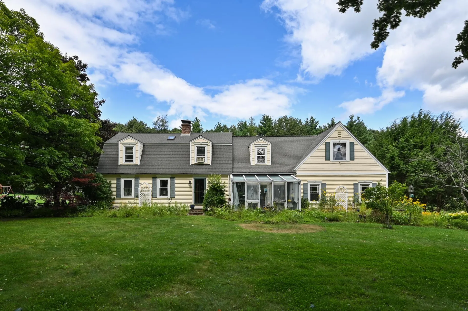 90 Giles Road East Kingston NH 03827