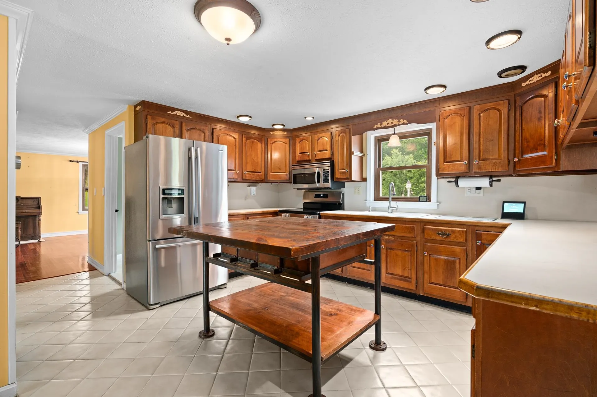 90 Giles Road East Kingston NH 03827