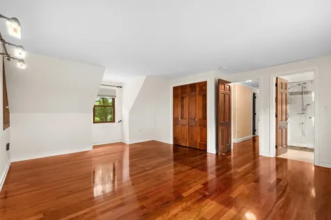 90 Giles Road East Kingston NH 03827