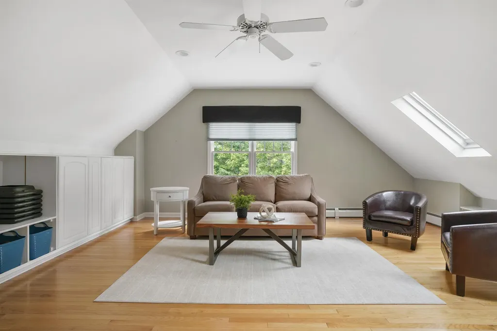 87 Rosewell Road Bedford NH 03110
