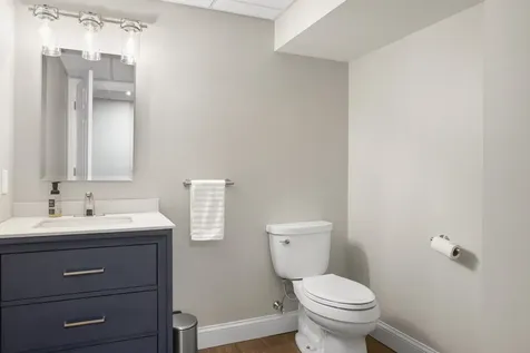 87 Rosewell Road Bedford NH 03110