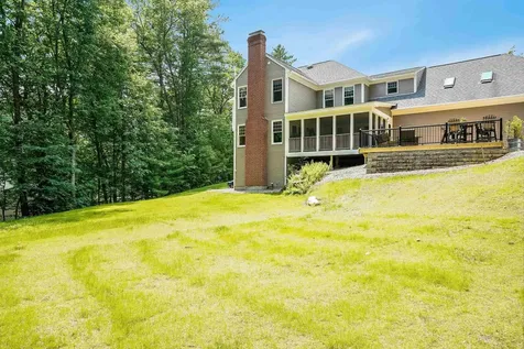 87 Rosewell Road Bedford NH 03110