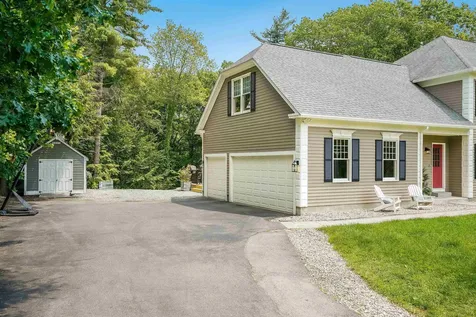 87 Rosewell Road Bedford NH 03110