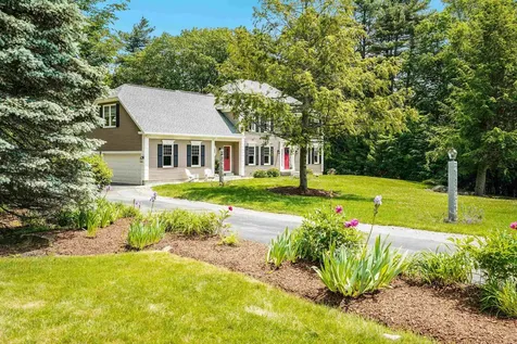 87 Rosewell Road Bedford NH 03110