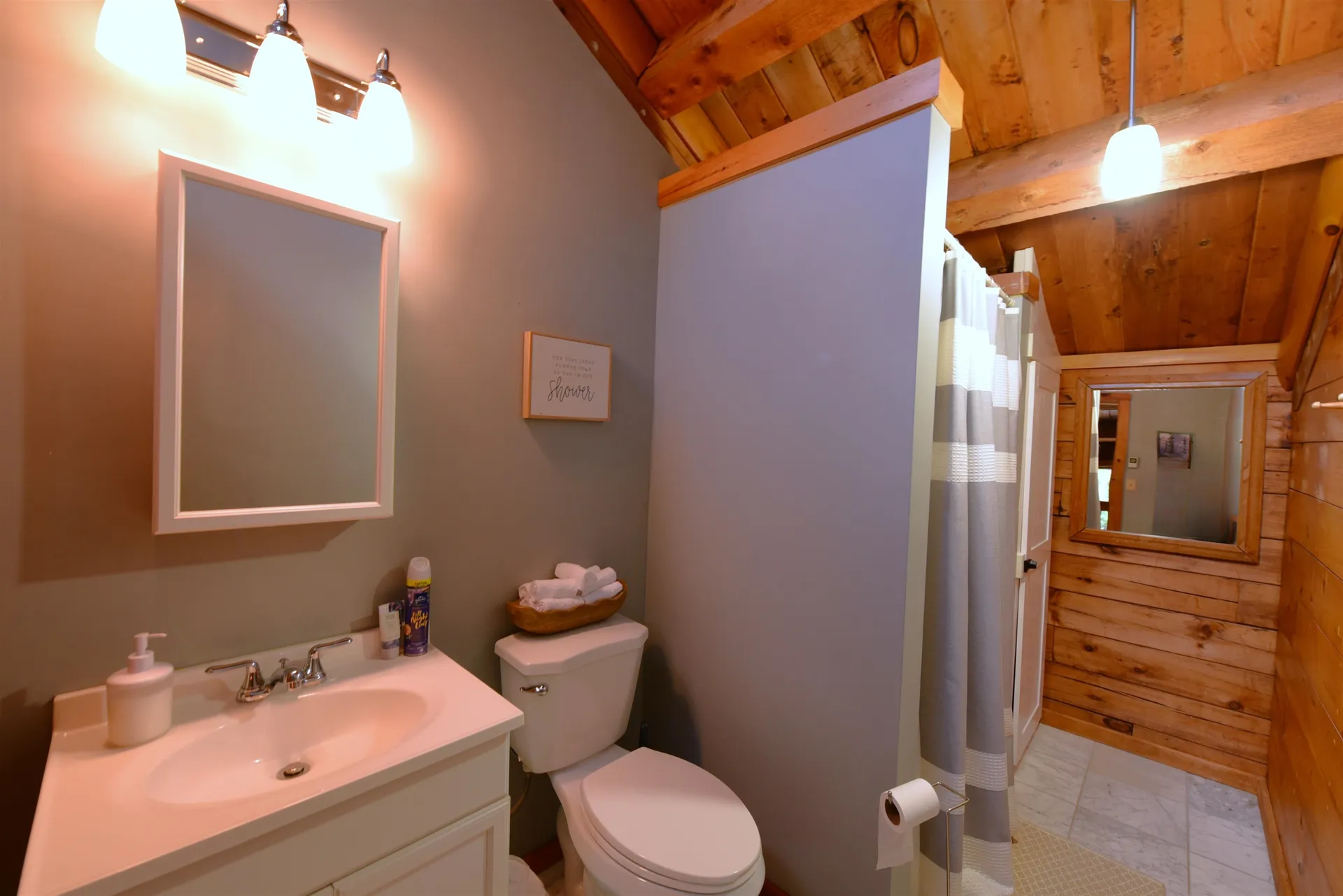 4 D Street Conway NH 03818