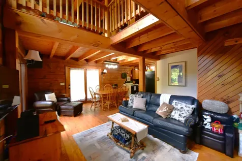 4 D Street Conway NH 03818