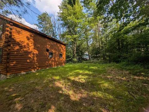 4 D Street Conway NH 03818