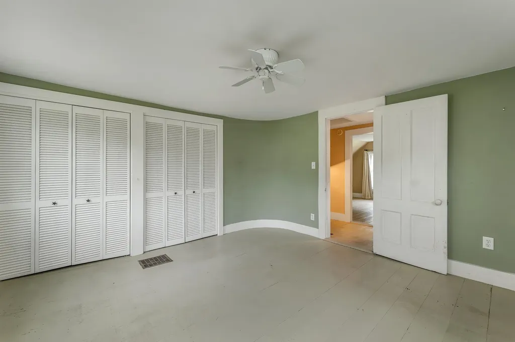 205 Wentworth Road Brookfield NH 03872