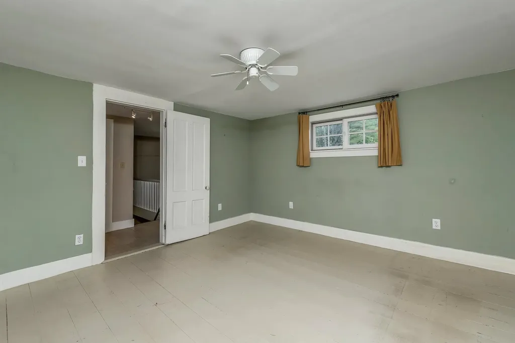 205 Wentworth Road Brookfield NH 03872