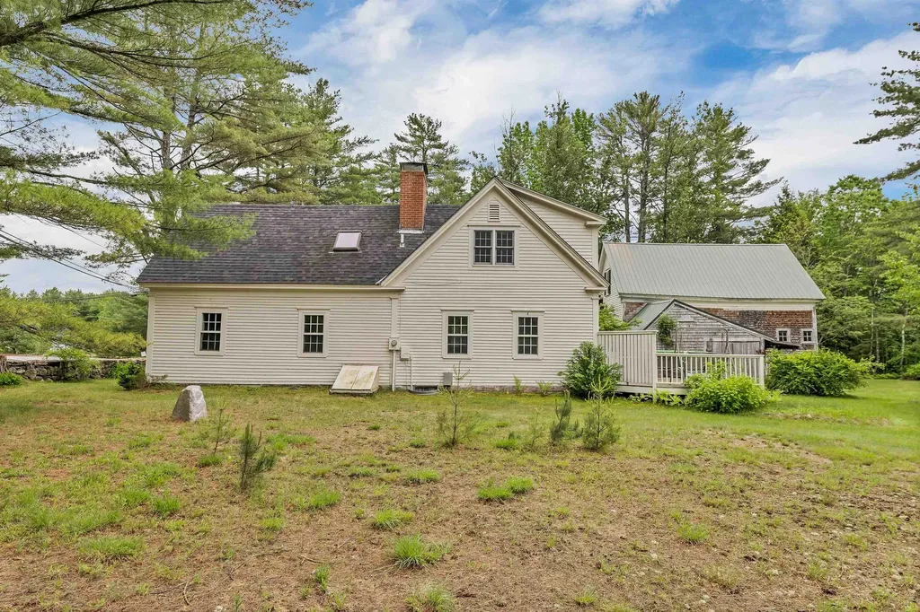 205 Wentworth Road Brookfield NH 03872